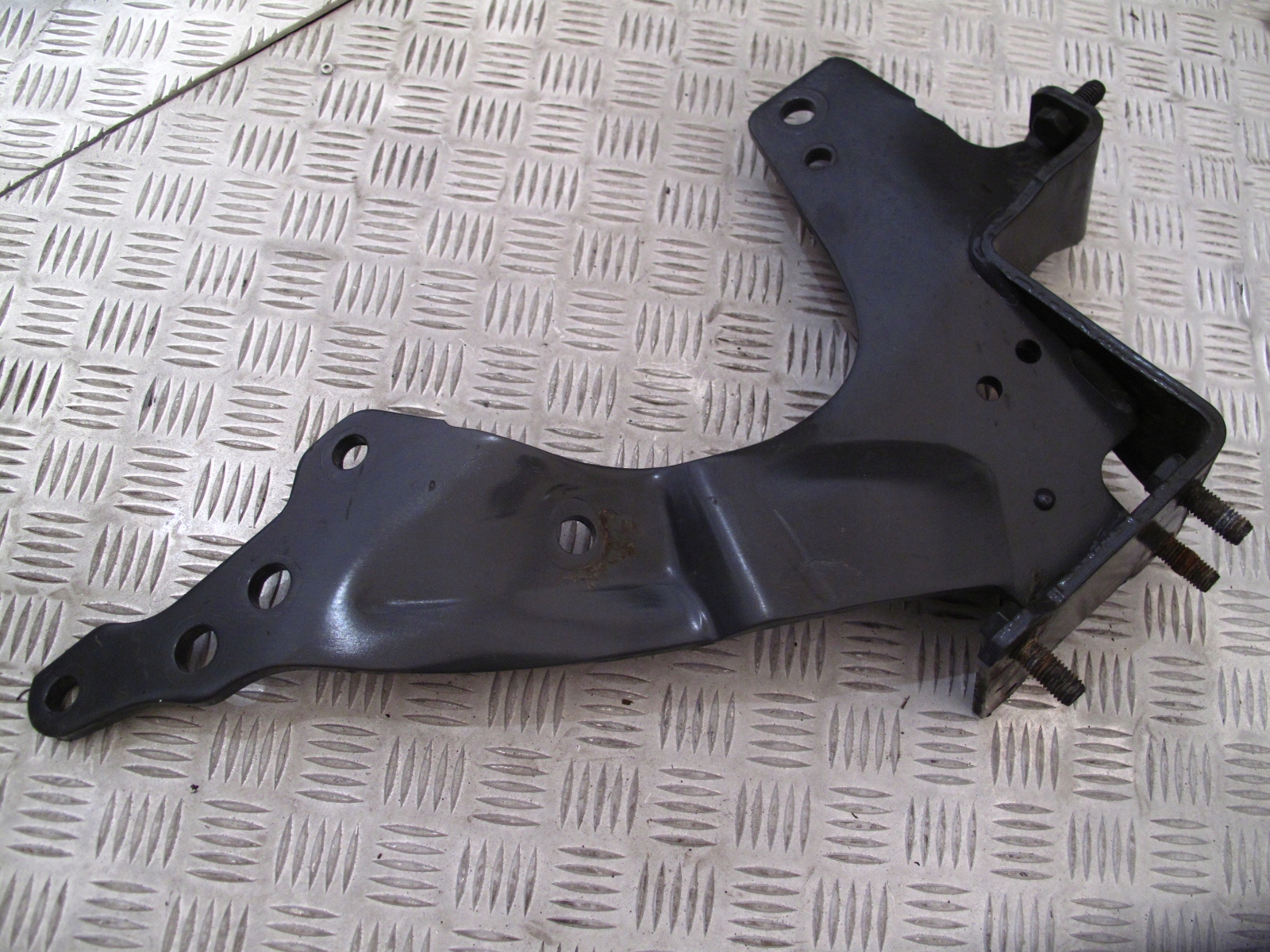 MOCOWANIE ZDERZAKA SCANIA LEWA STRONA - obrazek 2