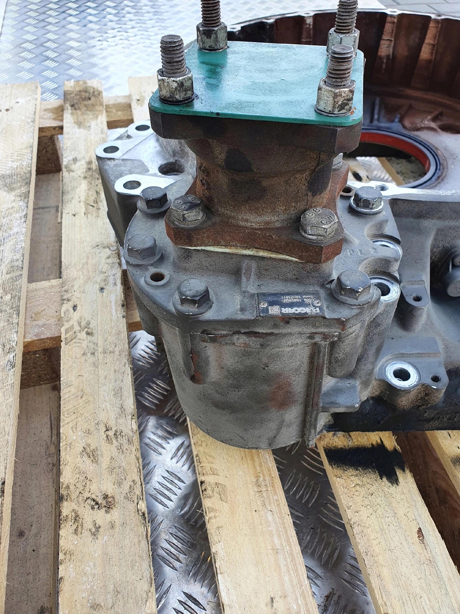 OBUDOWA KOŁA ZAMACHOWEGO Z PRZYSTAWKĄ DAF CF AUTOB - obrazek 4