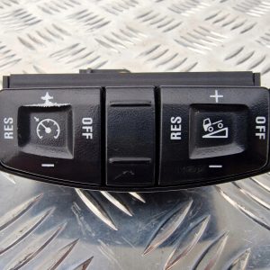 PRZYCISK PRZEŁĄCZNIK MENU KIEROWNICY SCANIA R