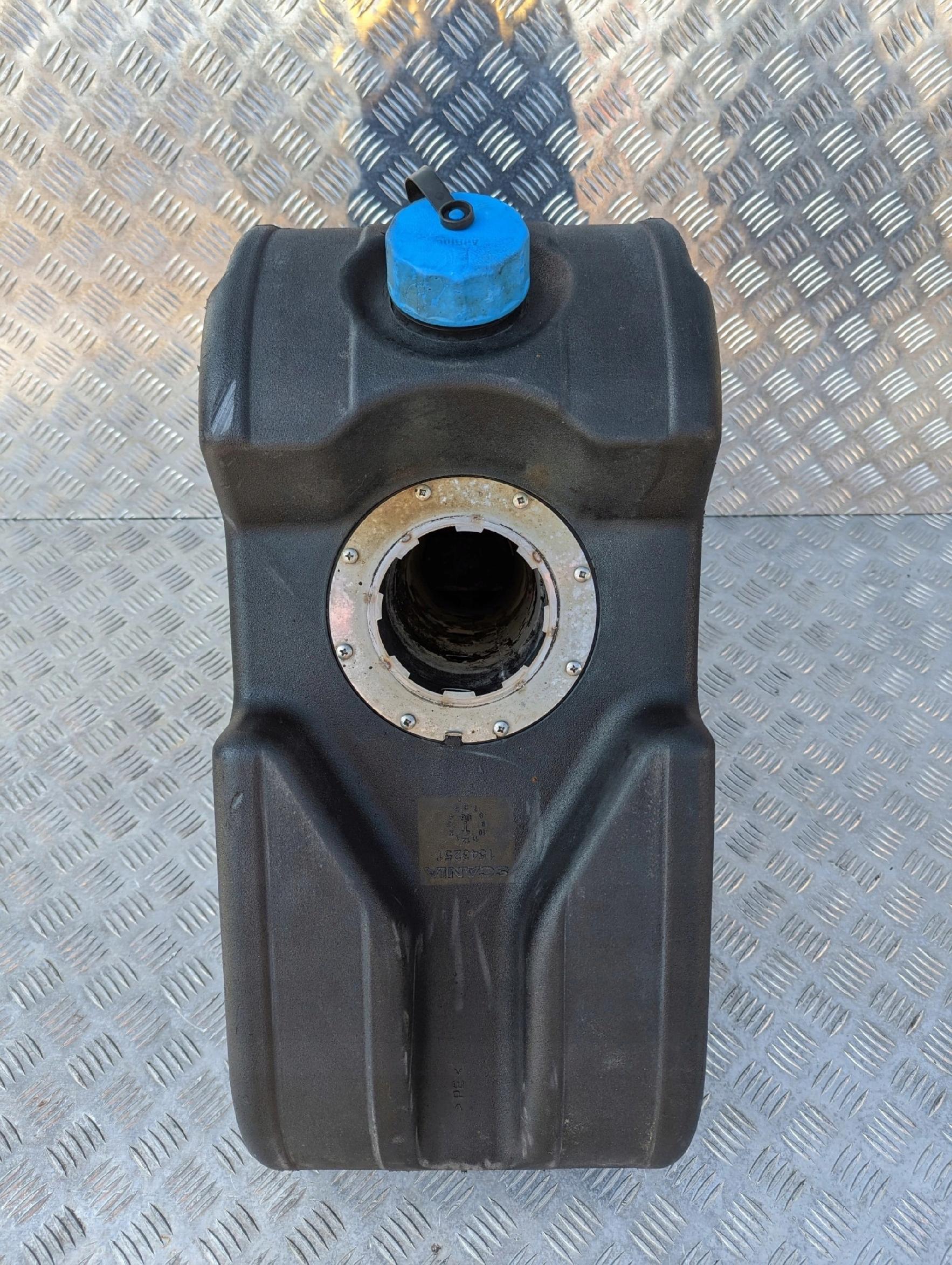 ZBIORNIK AD BLUE SCANIA 1543251 - obrazek 2