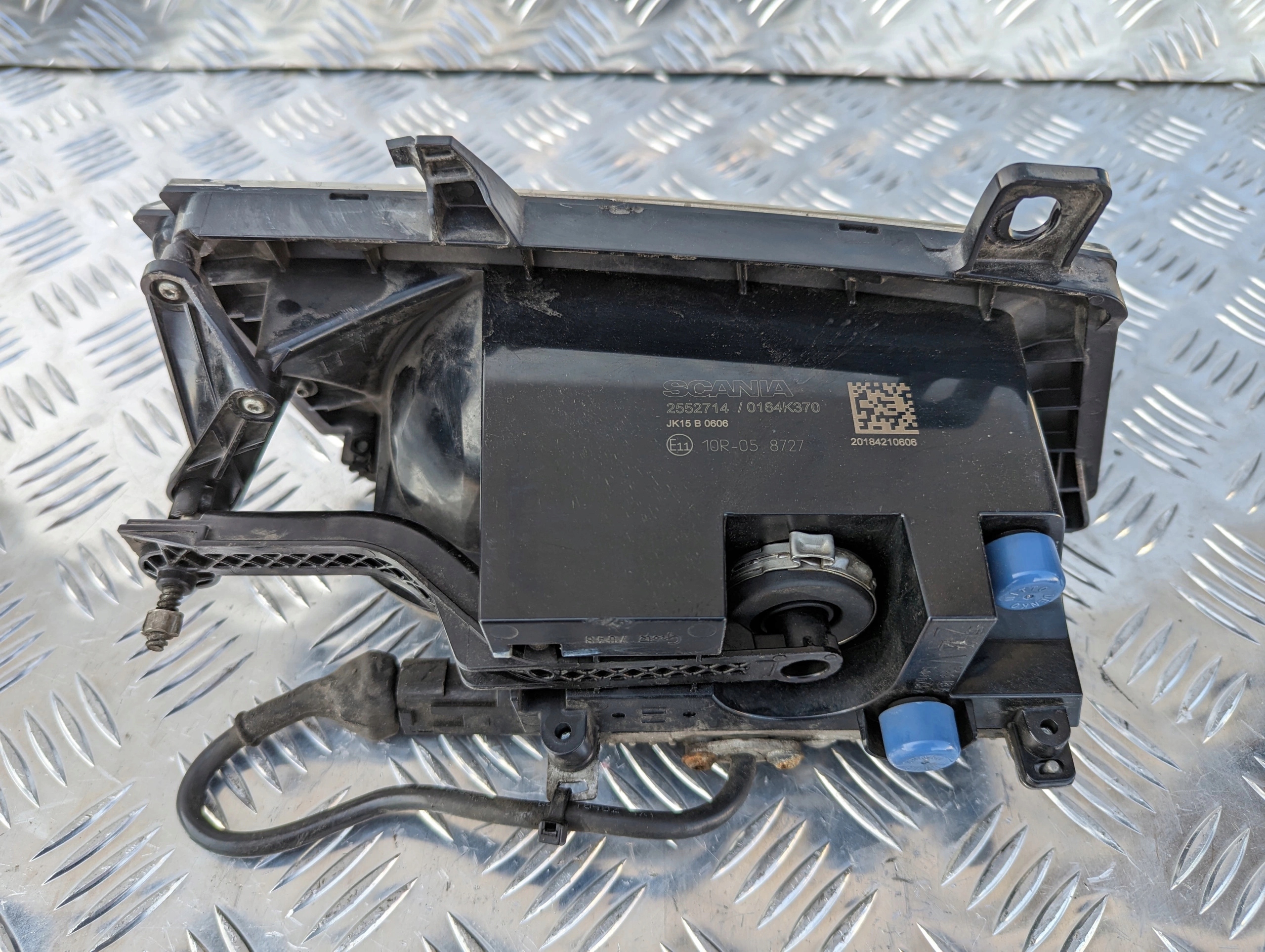 HALOGEN DOLNY ZDERZAKA LEWY SCANIA NTG - obrazek 2