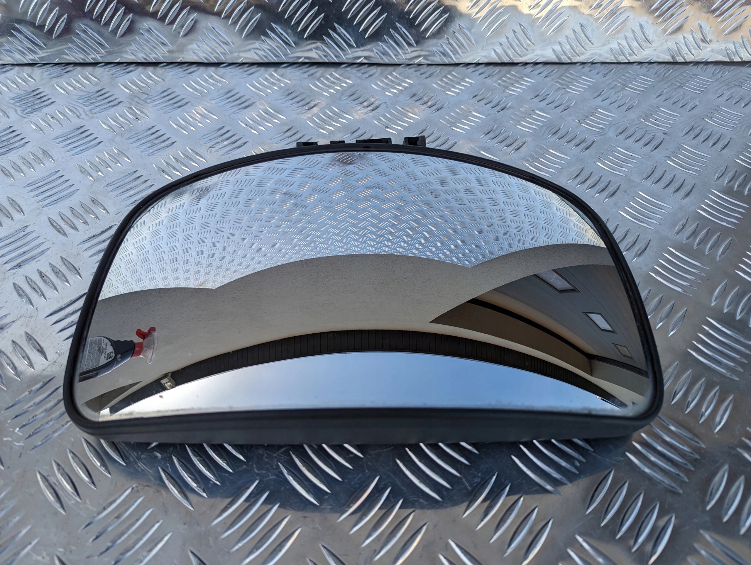 LUSTERKO KRAWĘŻNIKOWE SCANIA 4 I R - obrazek 2