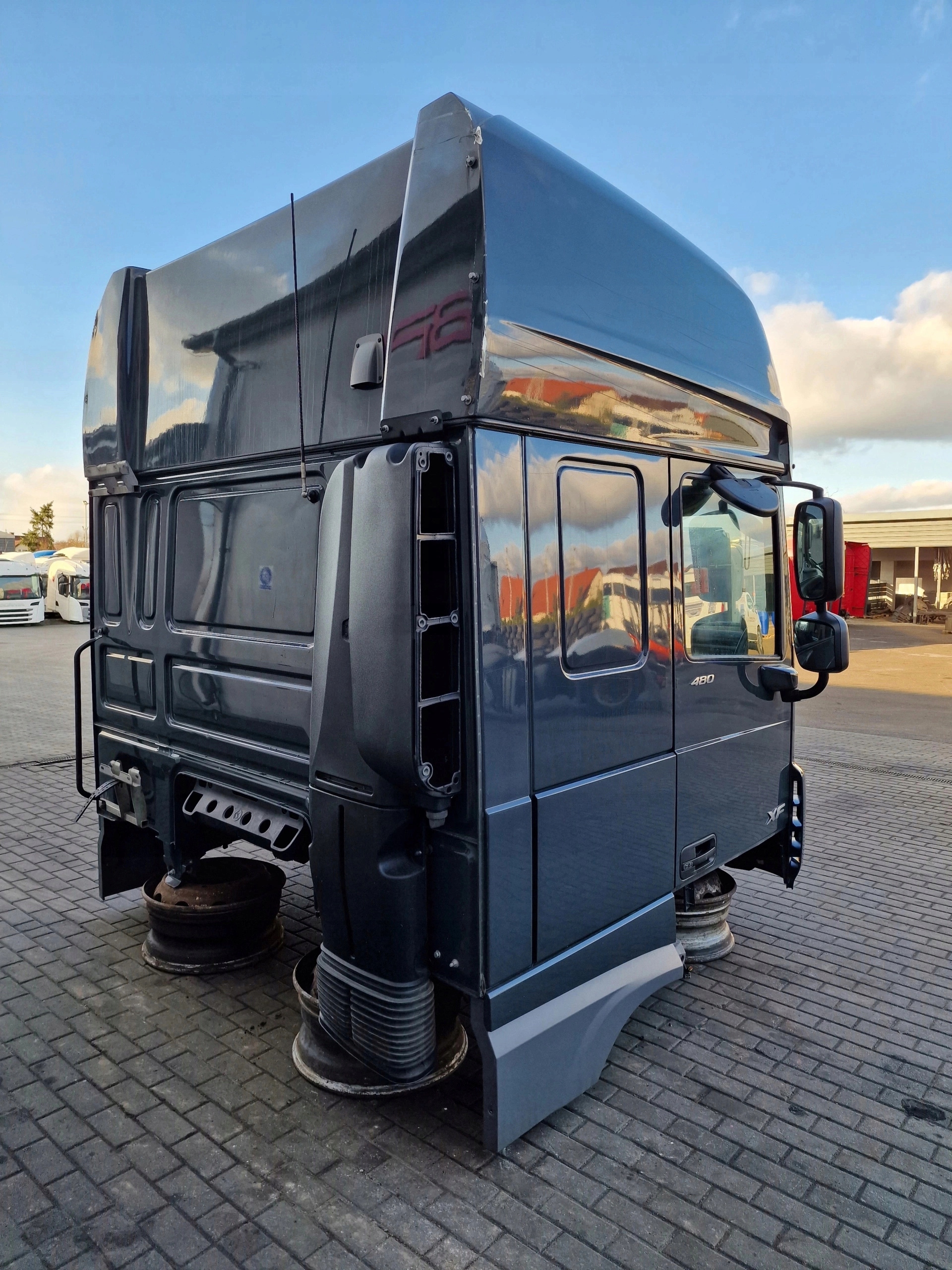 KABINA DAF XF 106 480 LIFT EURO 6 - obrazek 5