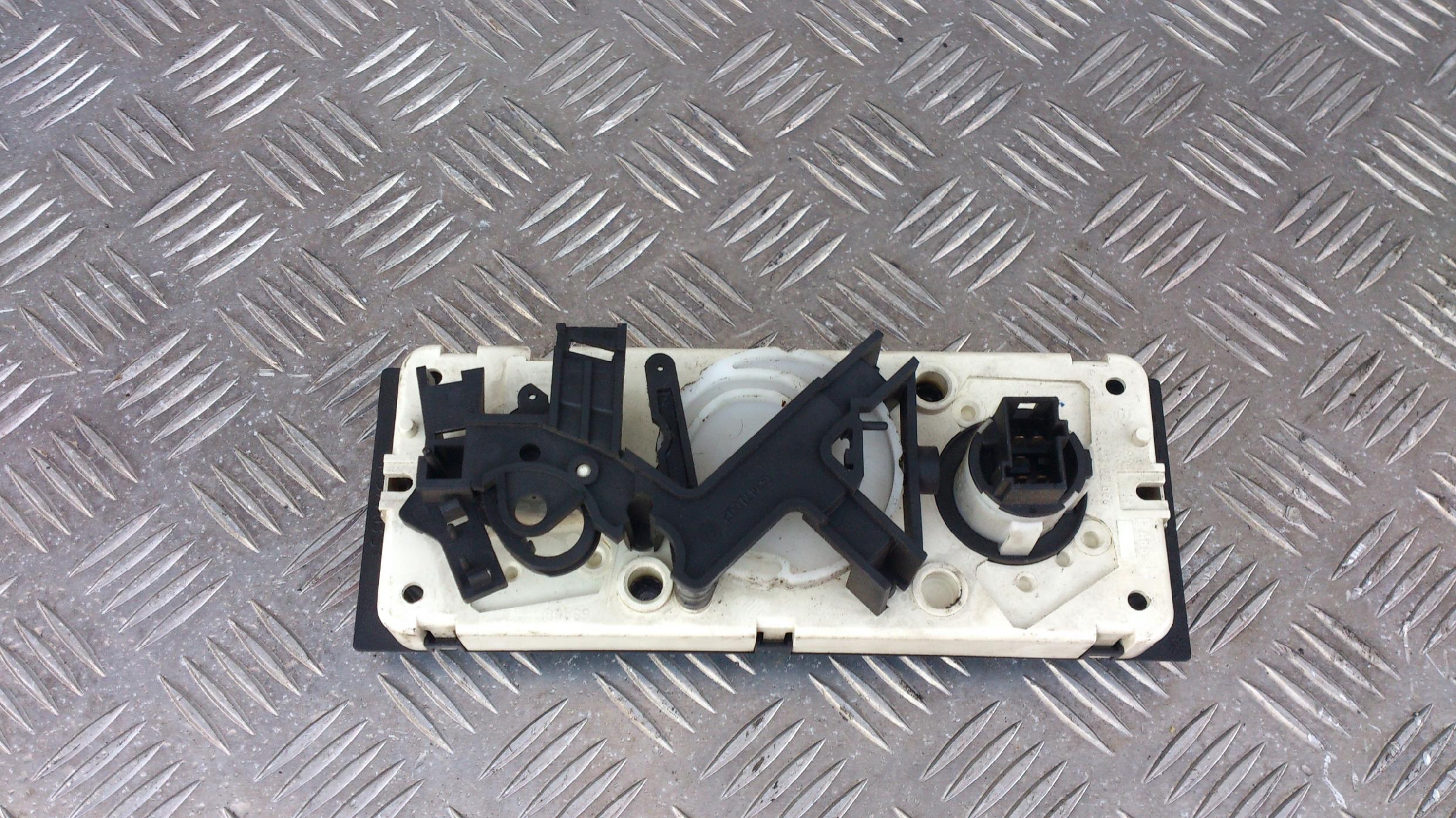 PANEL KOKPITU STEROWANIA OGRZEWANIEM DAF XF 105 - obrazek 3