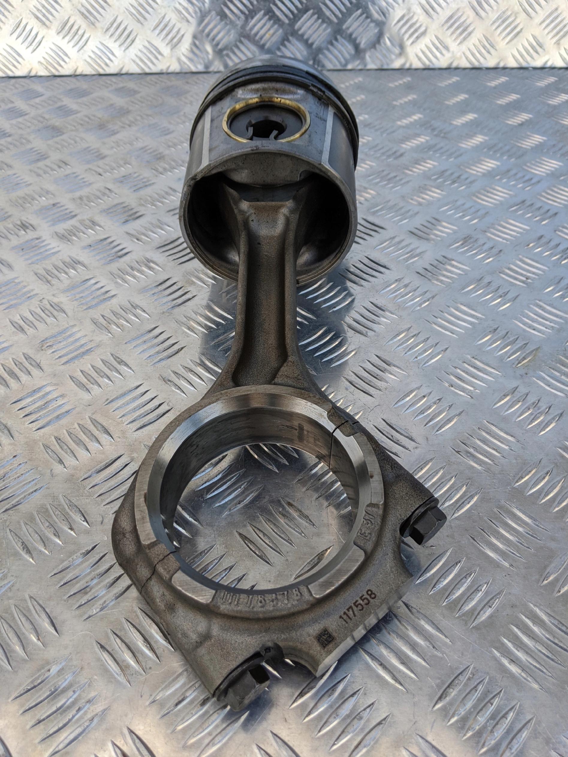 TŁOK KORBOWÓD DAF XF 105