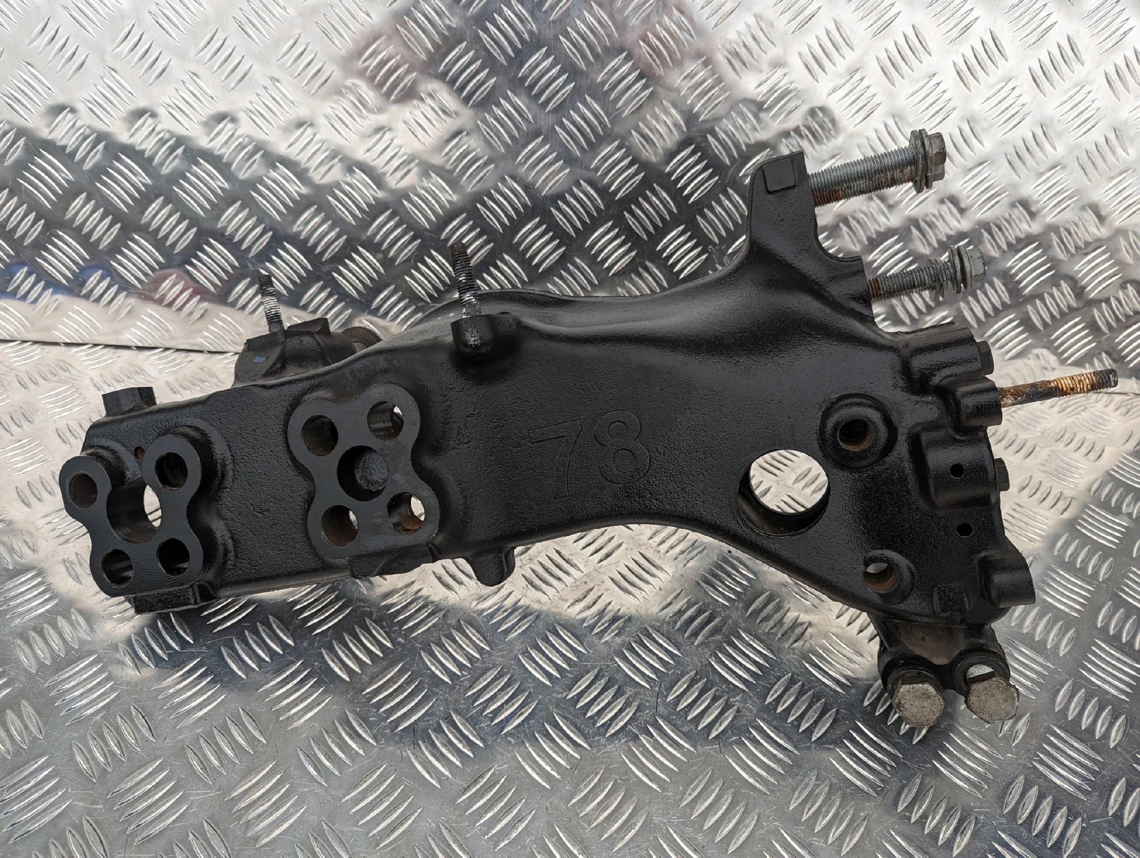 WSPORNIK BAZOWY SCANIA P NTG LEWA STRONA - obrazek 3