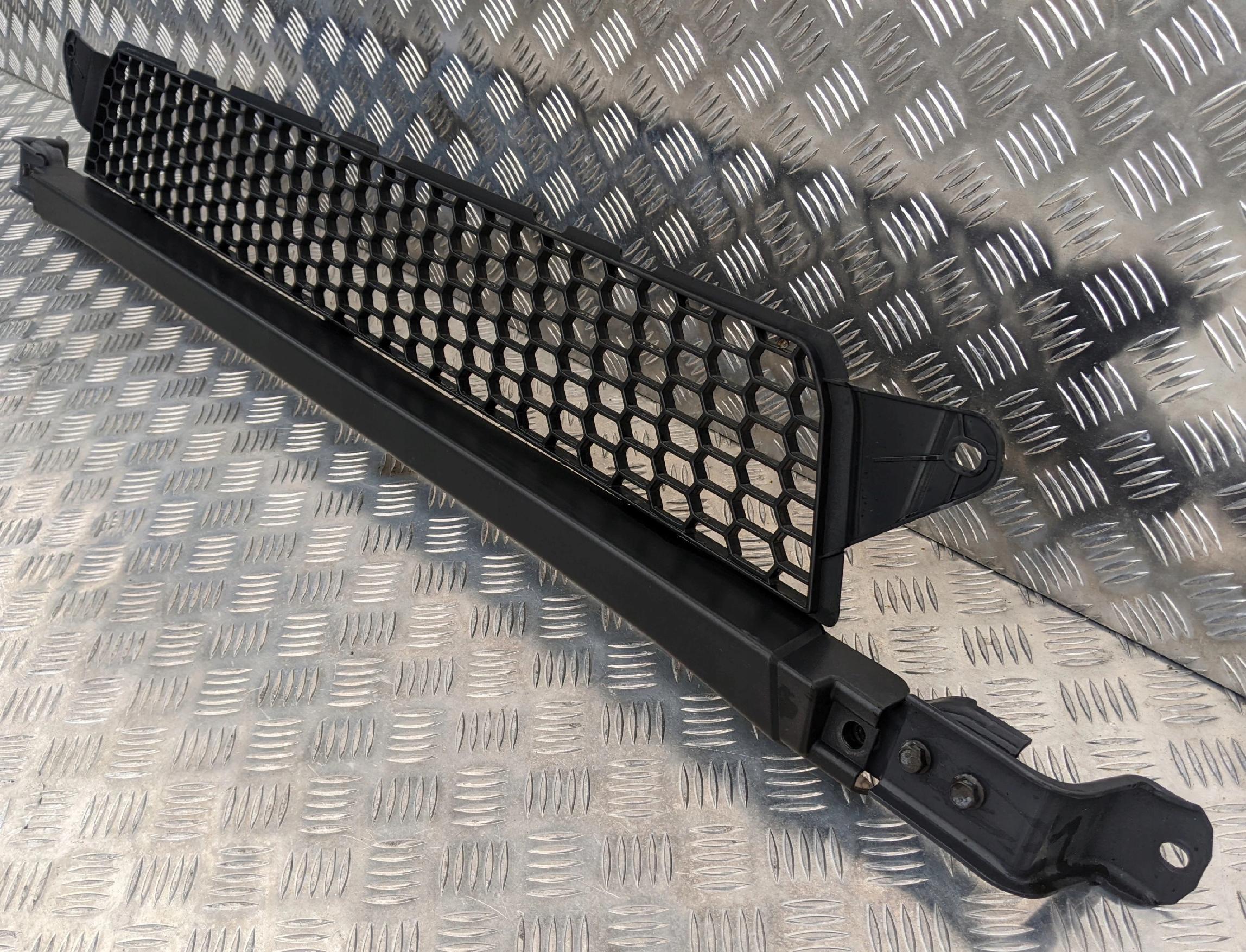 BOCZNA SIATKA KRATKA ATRAPY SCANIA R - obrazek 11