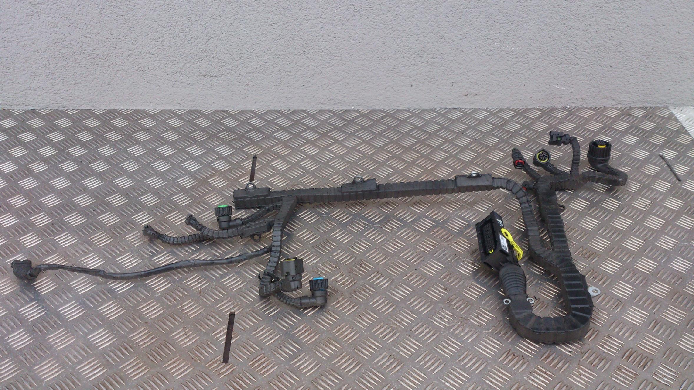 WIĄZKA INSTALACJA SILNIKA DAF CF 106 440 - obrazek 2