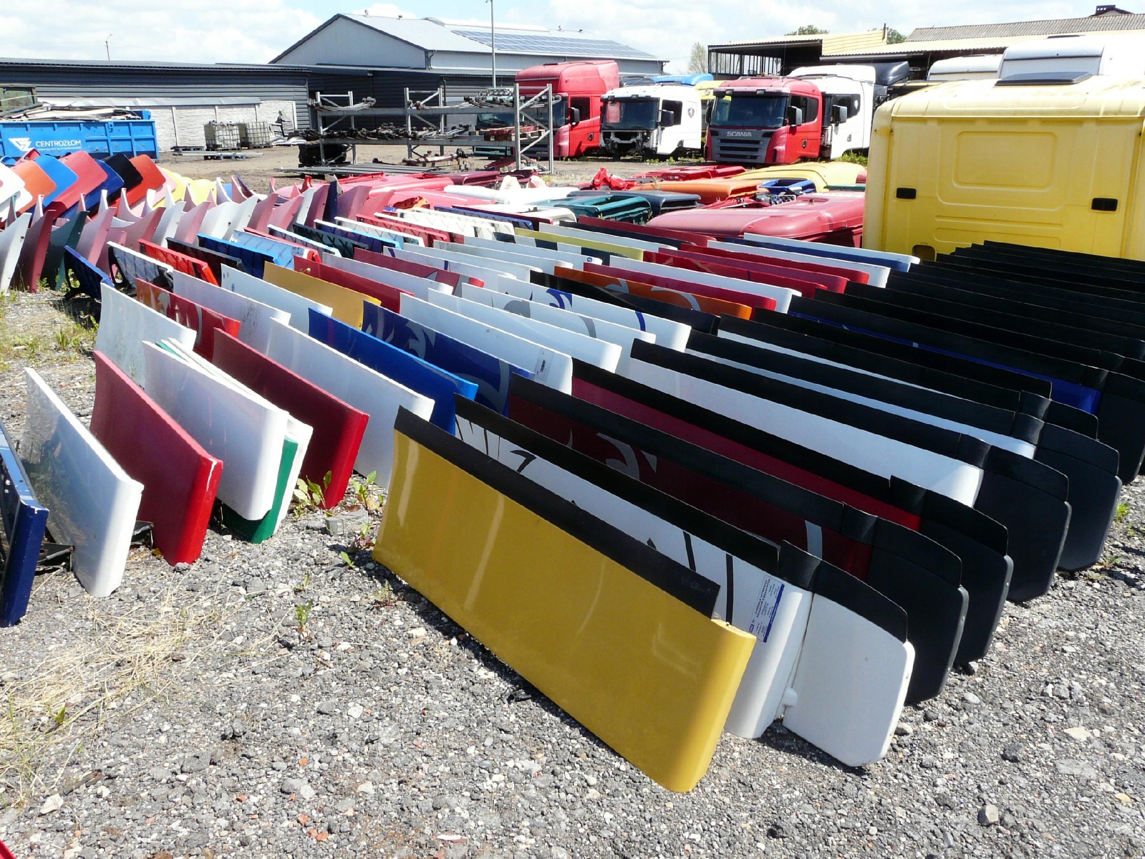 OWIEWKA ZAKABINOWA PIONOWA Z GUMĄ LEWA SCANIA R TOPLINE HIGHLINE - obrazek 8