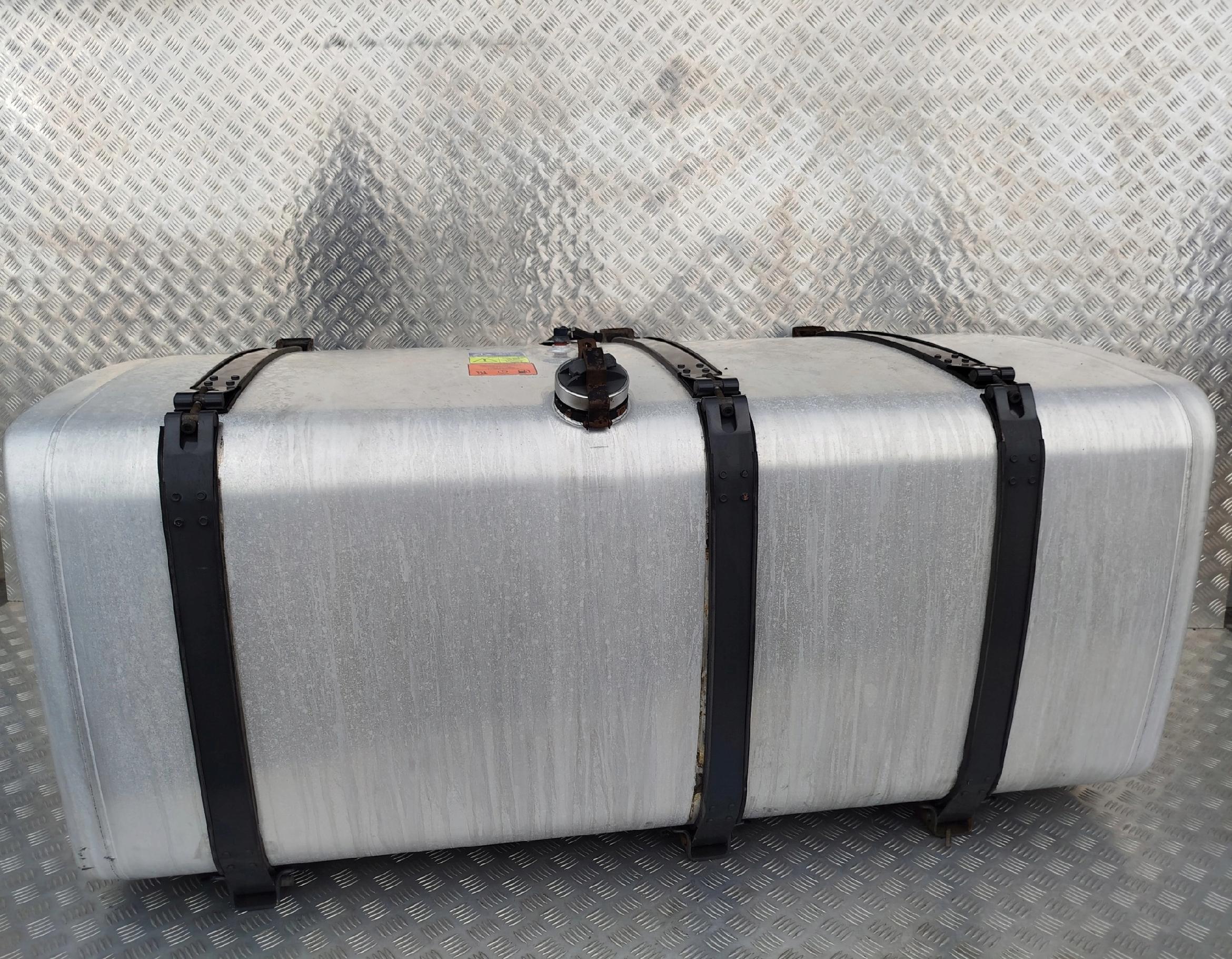 ZBIORNIK PALIWA SCANIA 600L - obrazek 5