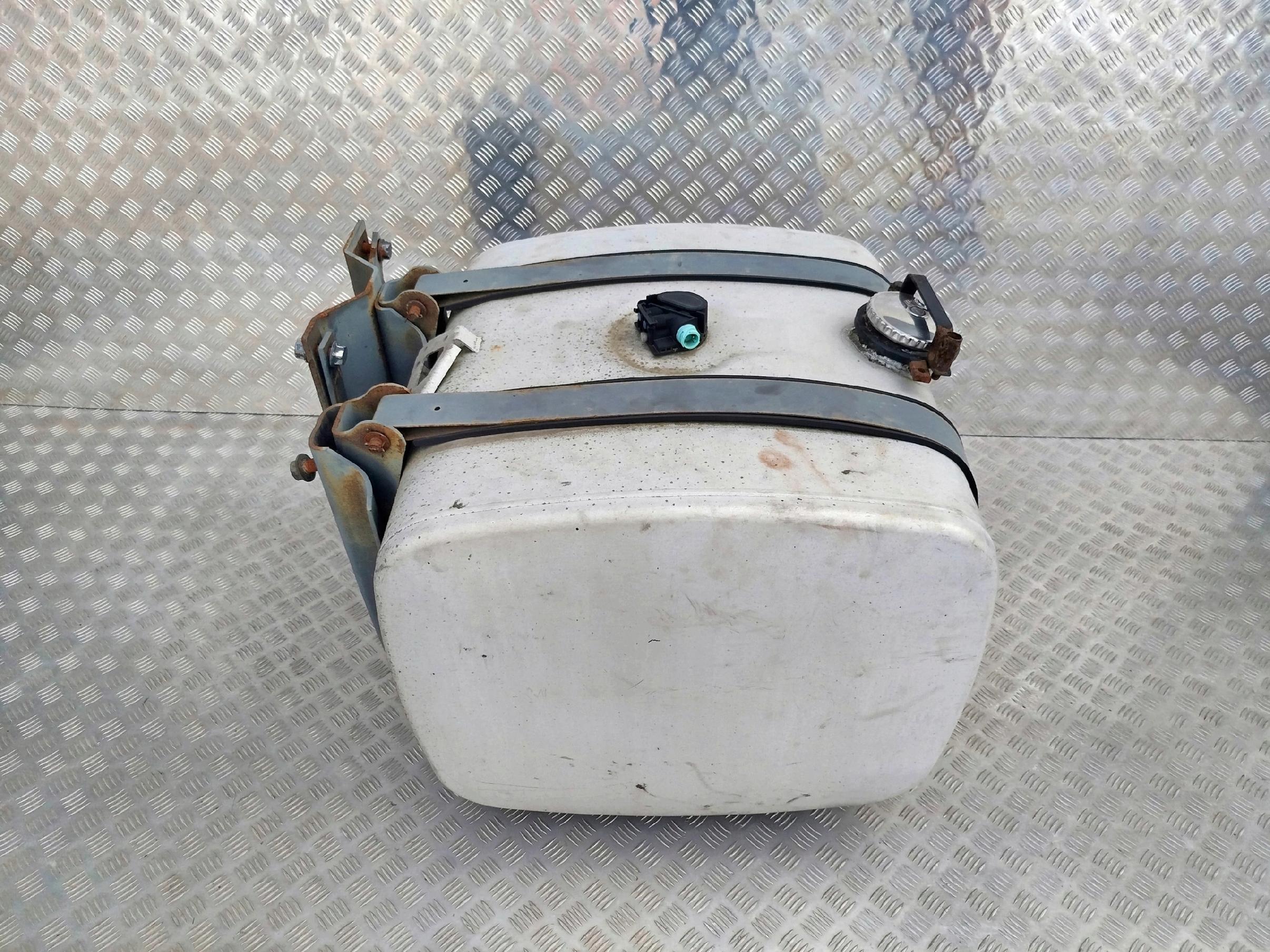 ZBIORNIK PALIWA BAK 250 LITRÓW DAF XF 106 - obrazek 4