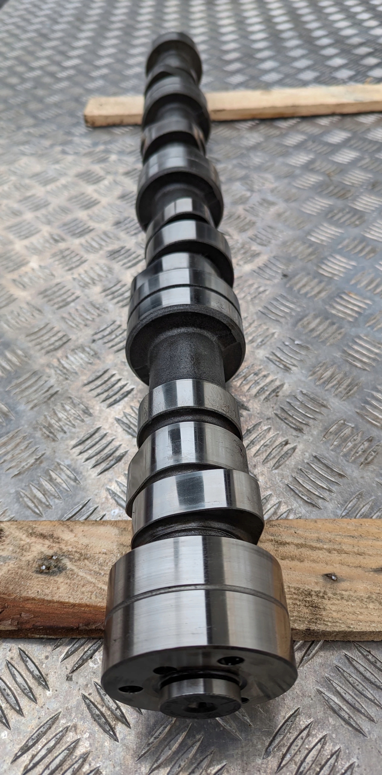 WAŁEK ROZRZĄDU SCANIA R500 PDE V8 EURO 5 LEWY - obrazek 2