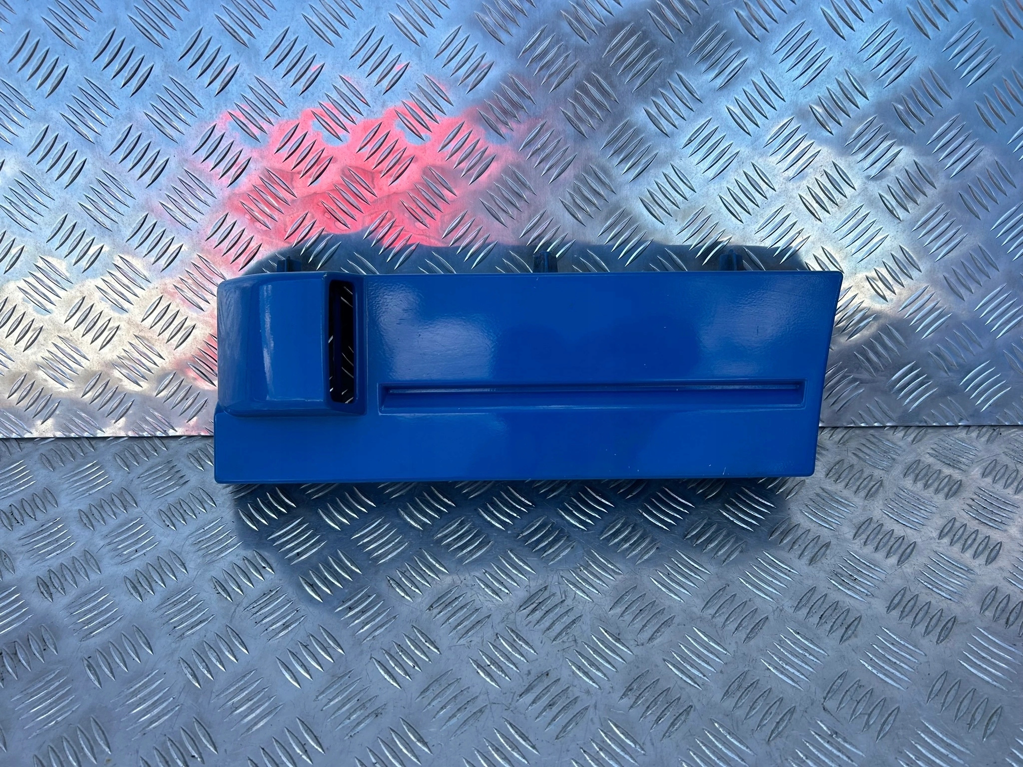 OSŁONA STOPNIA STOPNICA LED SCANIA R