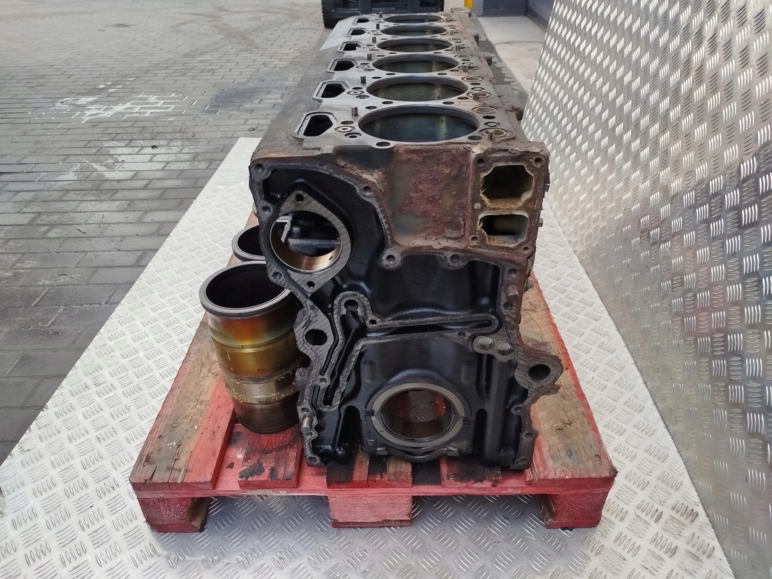 BLOK SILNIKA SCANIA HPI - obrazek 5