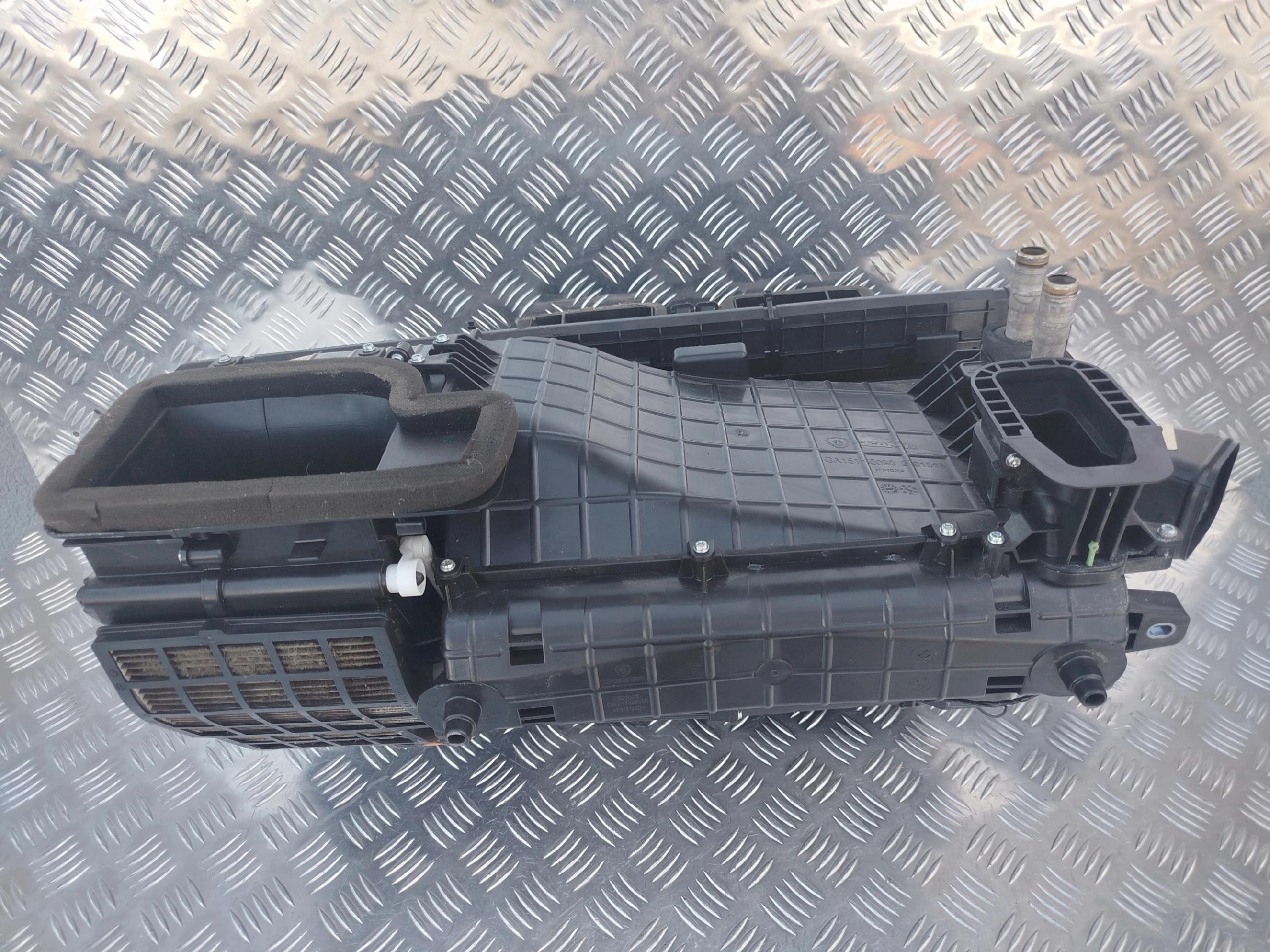 OBUDOWA NAGRZEWNICY SCANIA NTG - obrazek 2