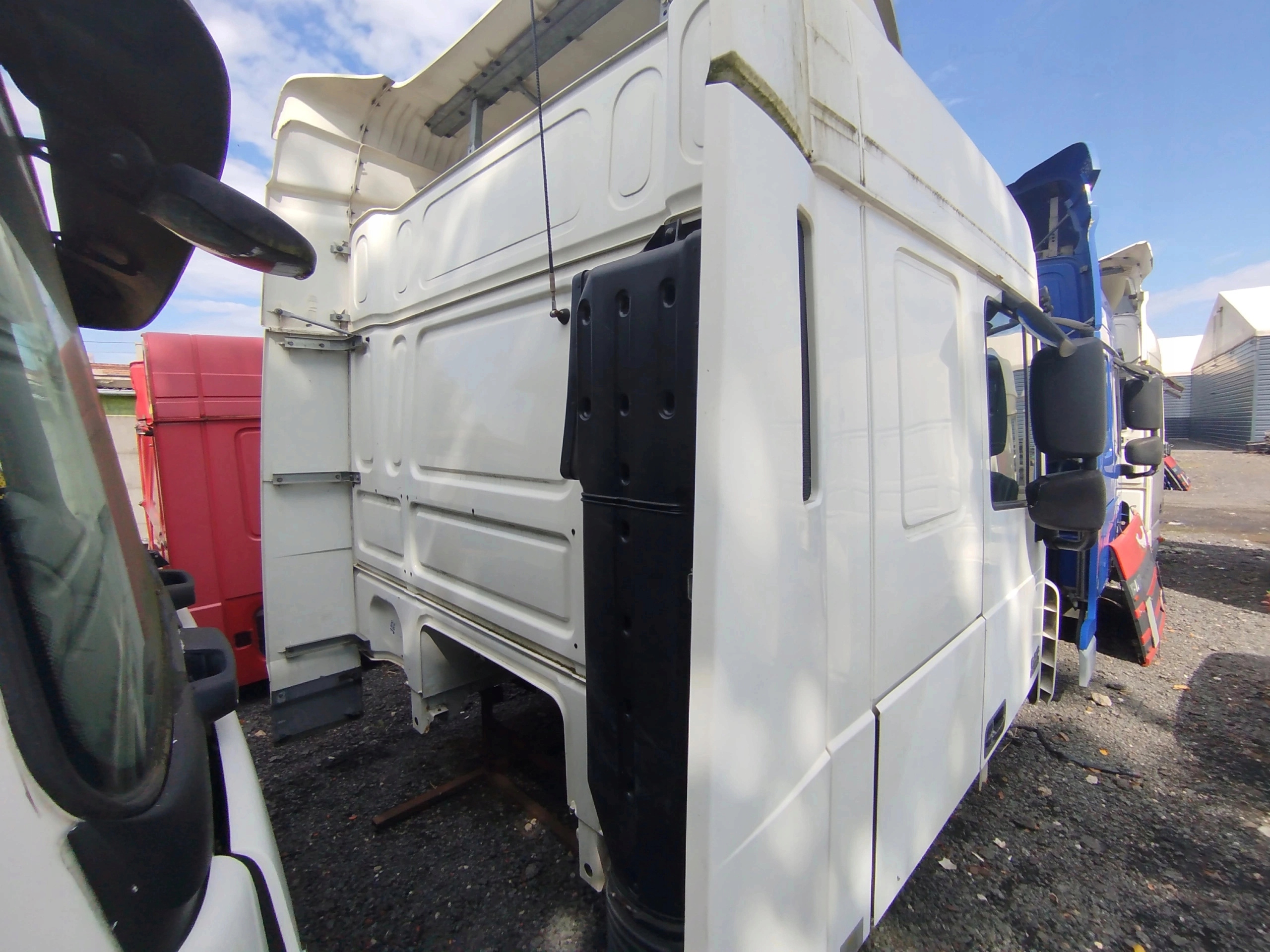 PROMOCJA KABINA DAF XF 105 - obrazek 3