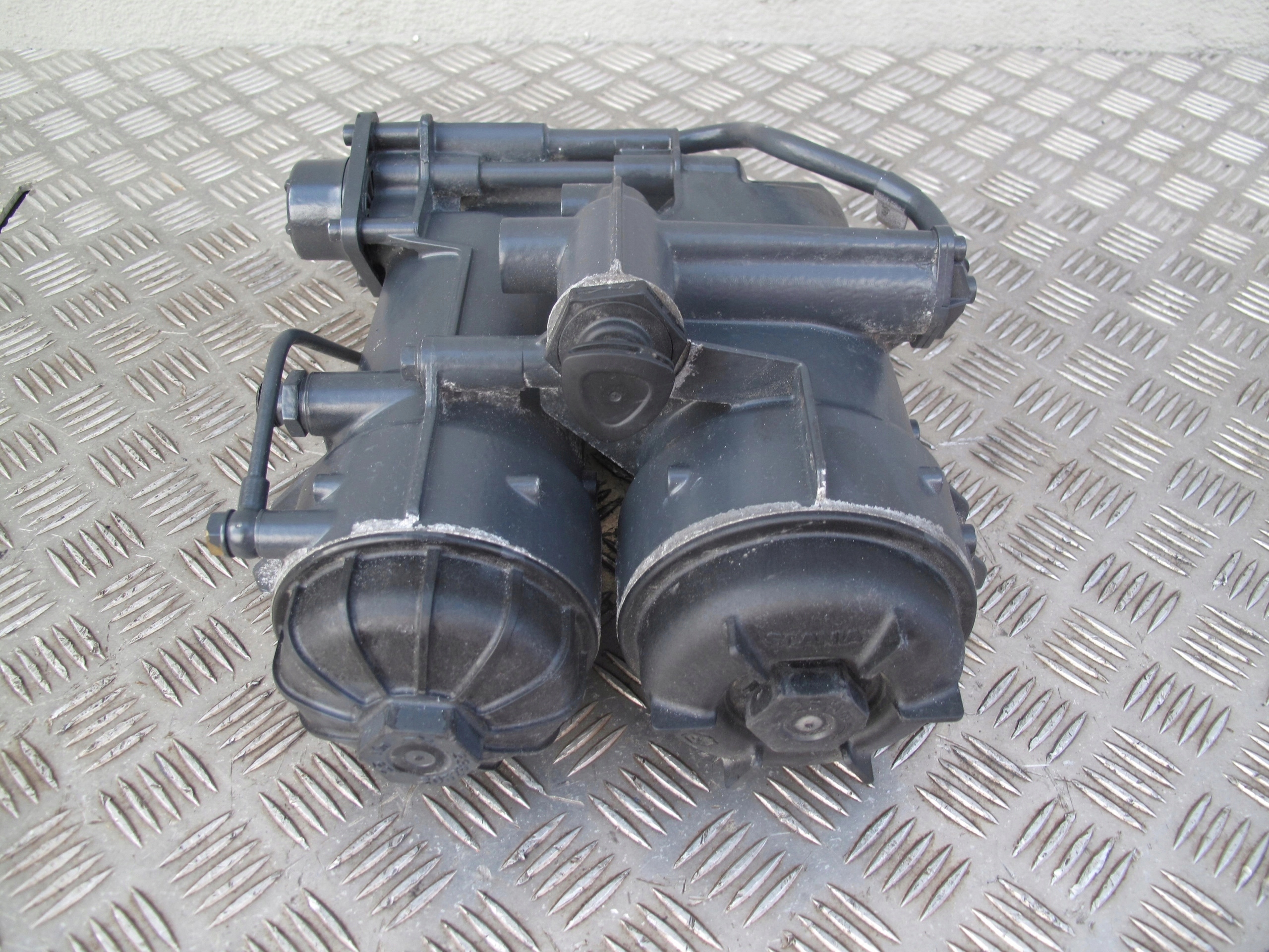 OBUDOWA FILTRA PALIWA SCANIA R S