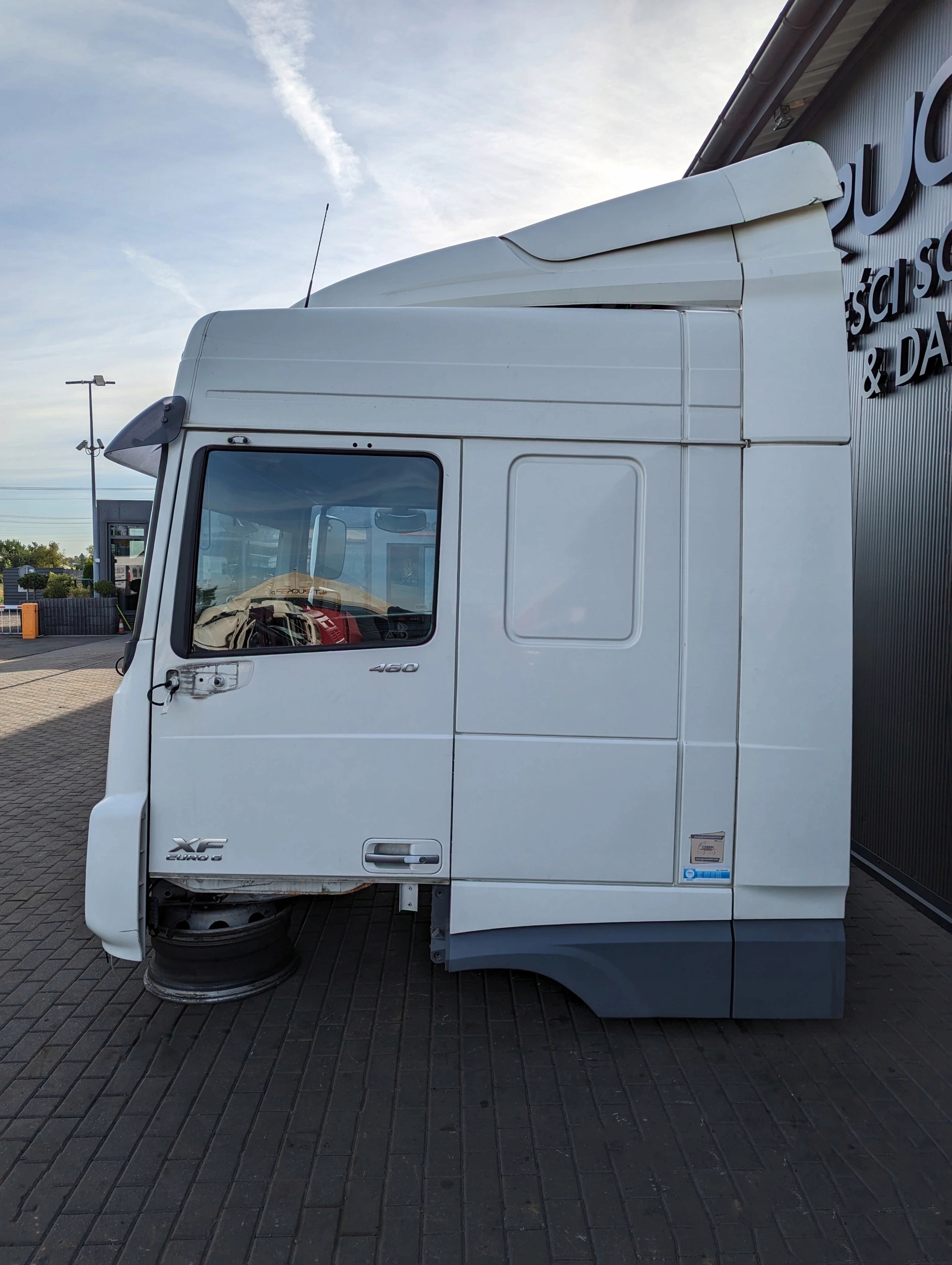 KABINA DAF XF 106 - obrazek 4