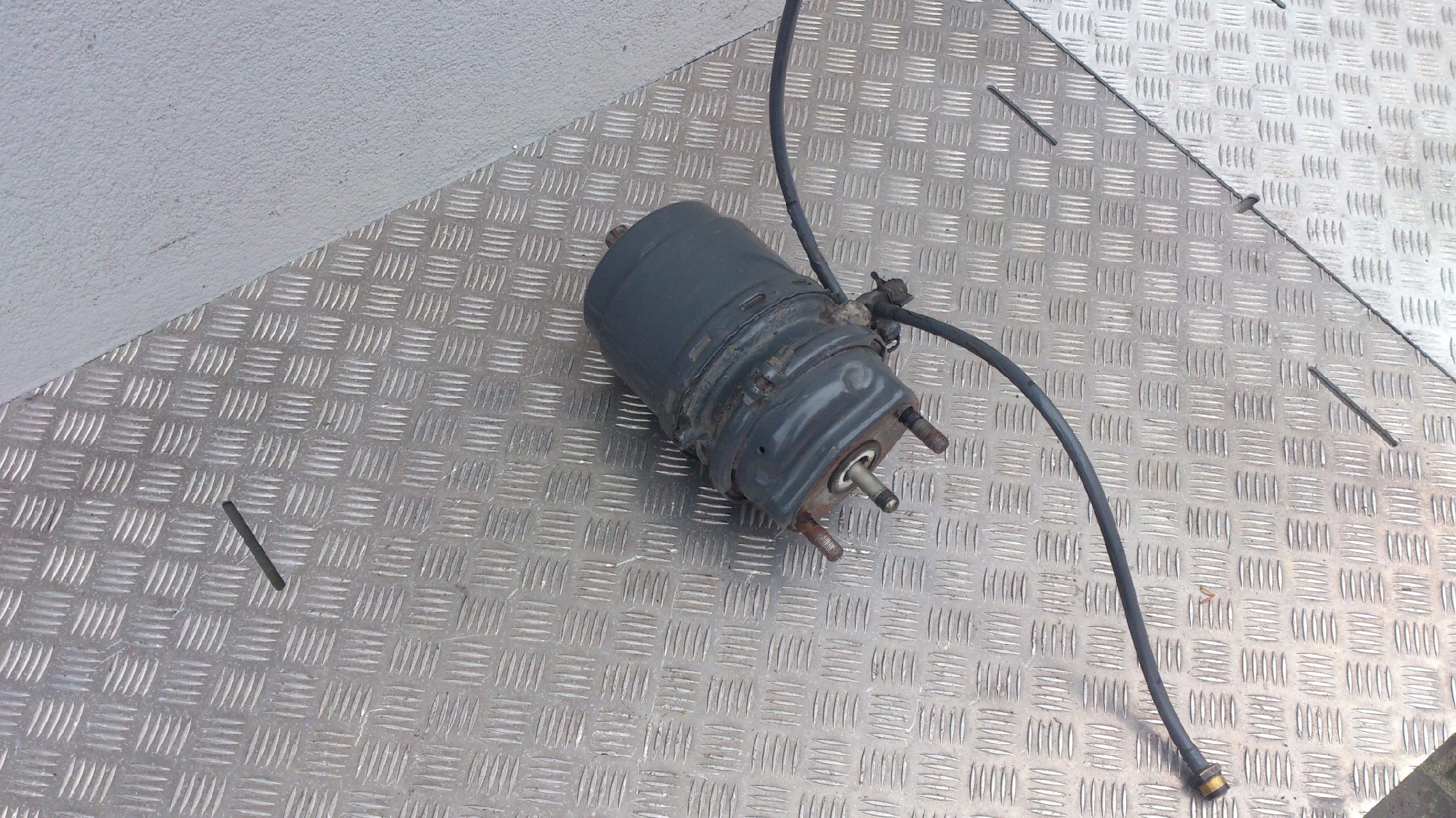 SIŁOWNIK HAMULCA TYLNEGO DAF XF 106 - obrazek 3