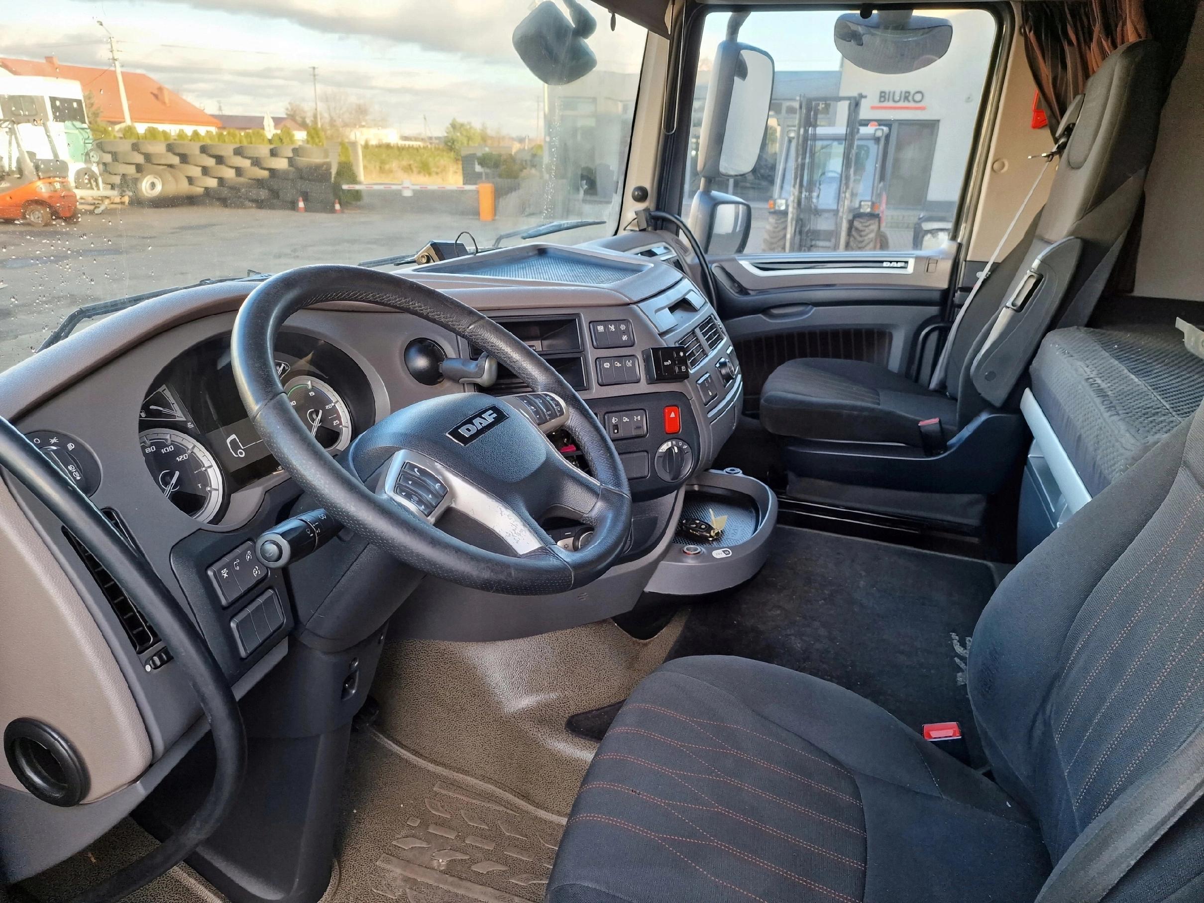 KABINA DAF XF 106 480 LIFT EURO 6 - obrazek 8