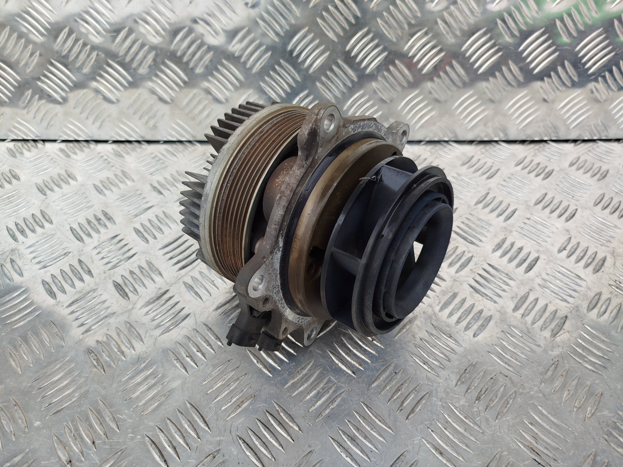 69cb7824daf0a2ee7f04b2253dc43479