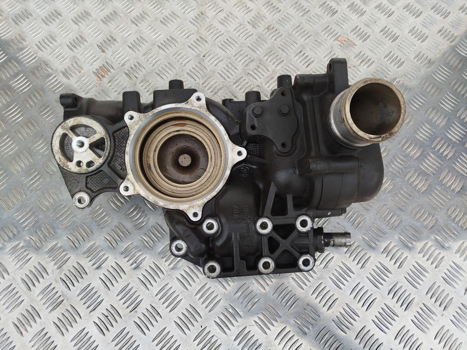 2746ac2d27d4c344e3a99b999ecfc306