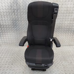 bee5cac13352fe81288ead74f53de93a